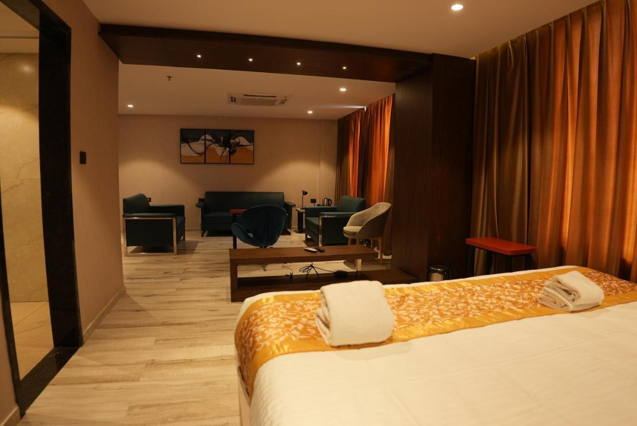 Hotel Ocean Vista Bay Visakhapatnam Zewnętrze zdjęcie