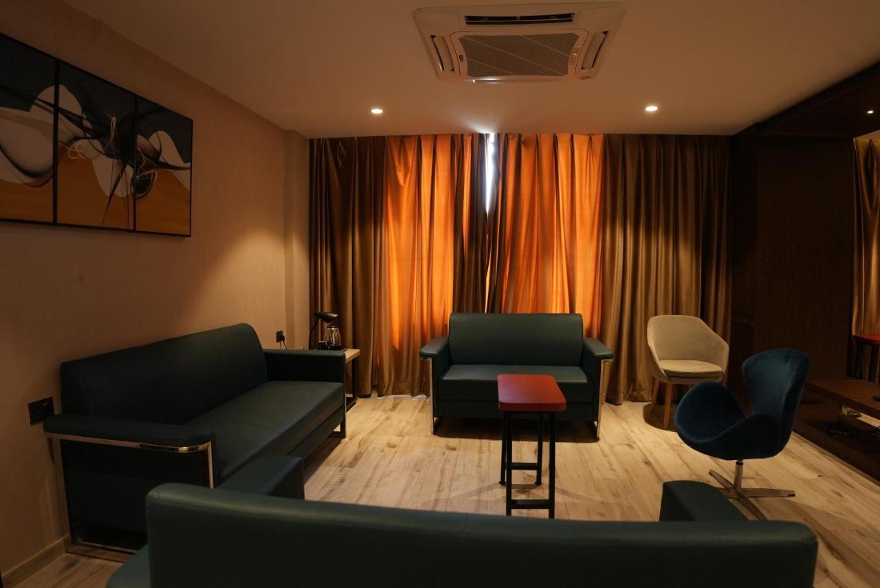 Hotel Ocean Vista Bay Visakhapatnam Zewnętrze zdjęcie
