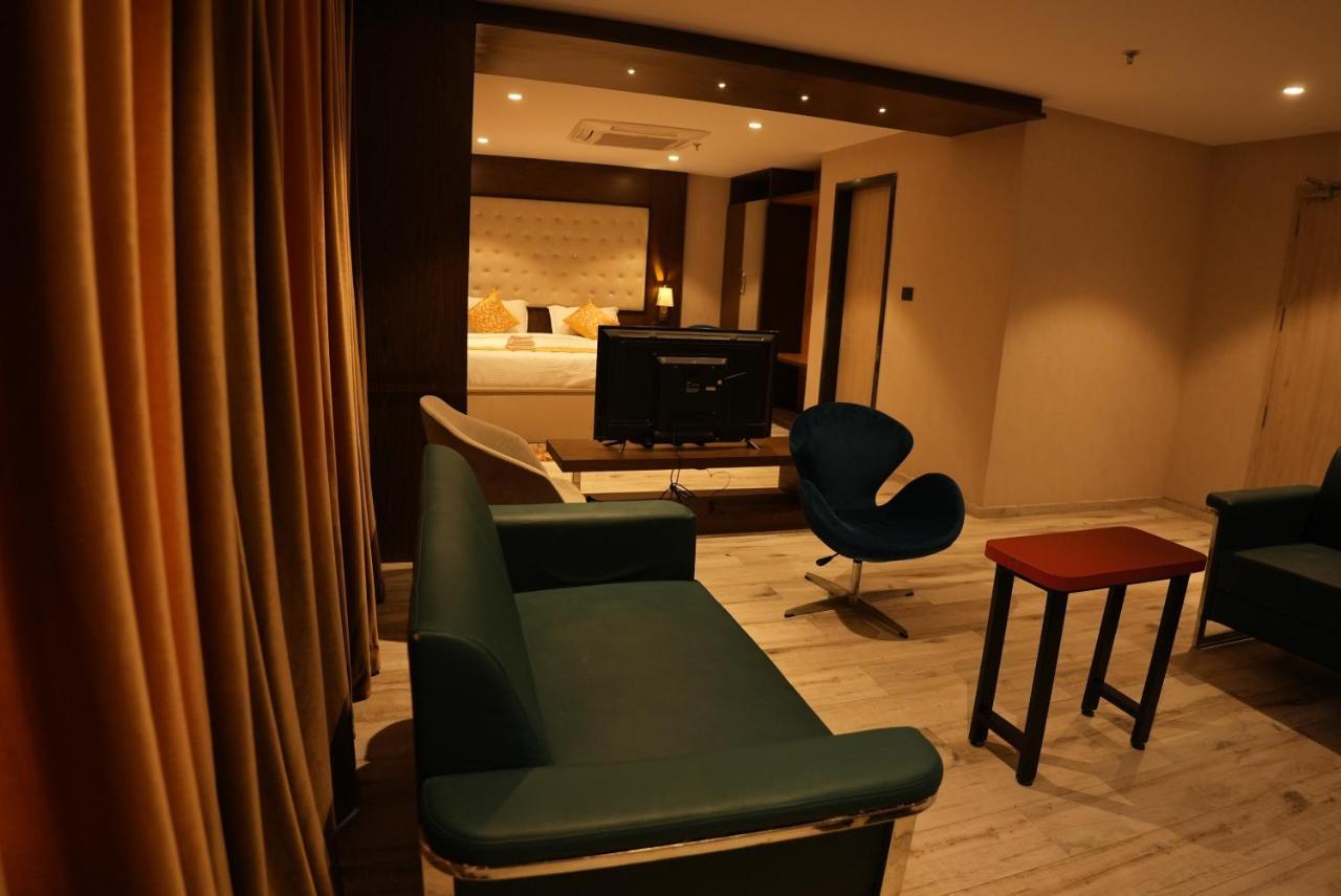 Hotel Ocean Vista Bay Visakhapatnam Zewnętrze zdjęcie